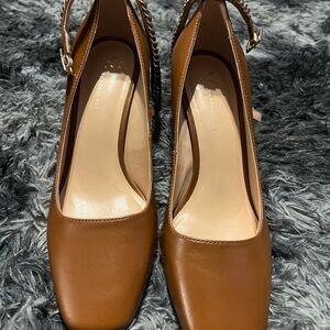 Anthropologie Brown Leather 👠